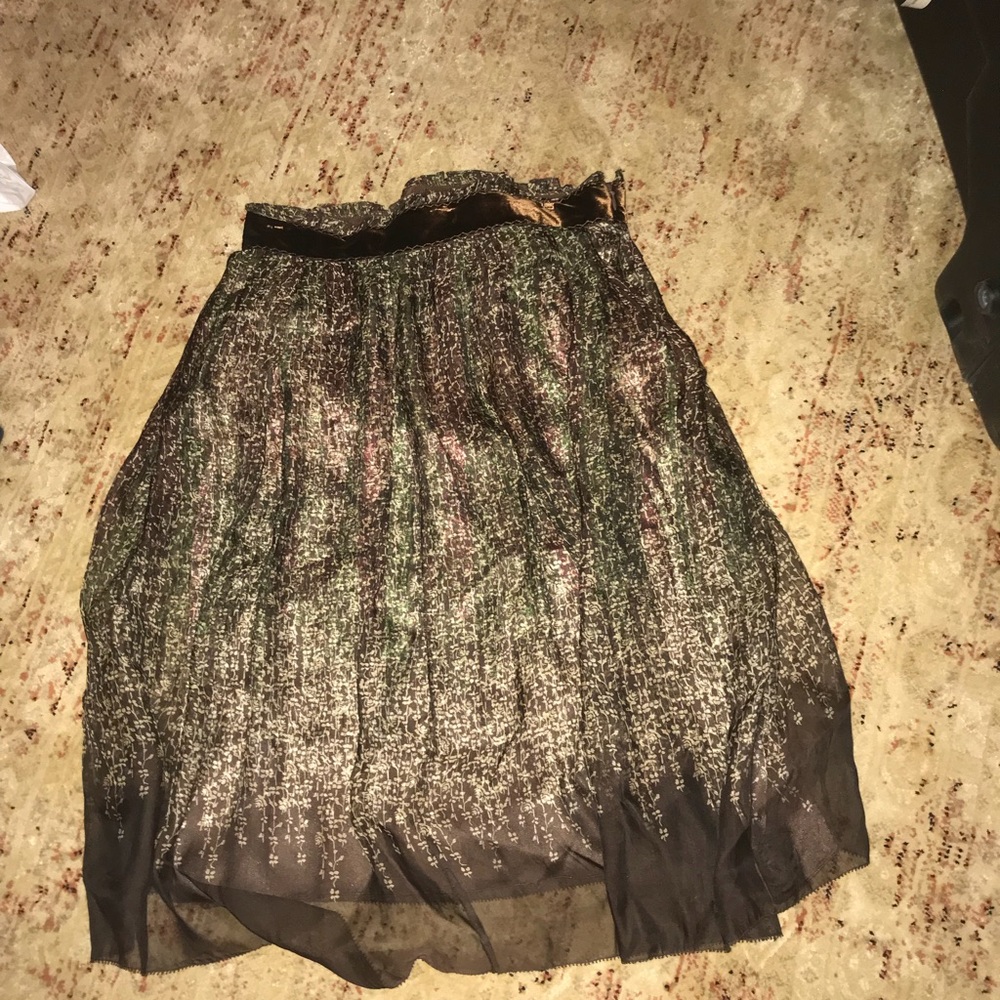 Elie Tahari silk skirt